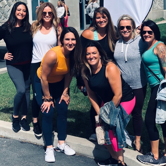 Meet your Posher, Natalie - Picture 6 of 6